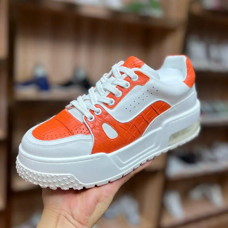 Mẫu sneaker 22