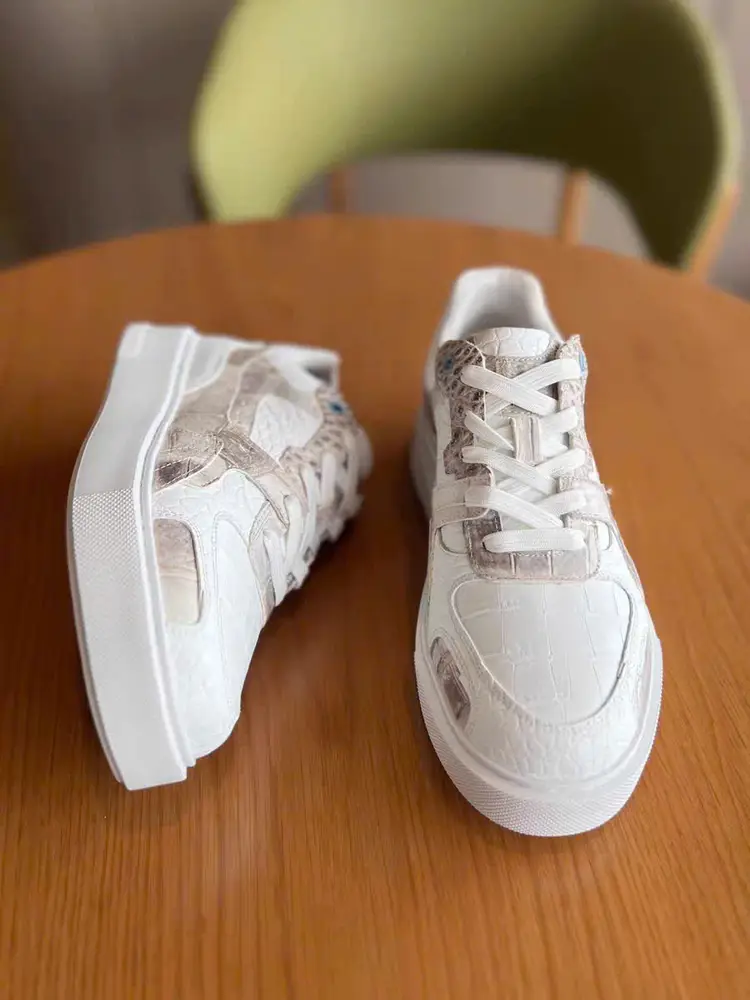 Mẫu sneaker 13 — ảnh tham khảo 3