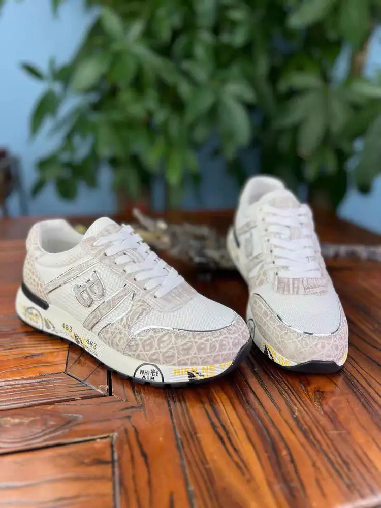 Mẫu sneaker 42 — ảnh tham khảo 5